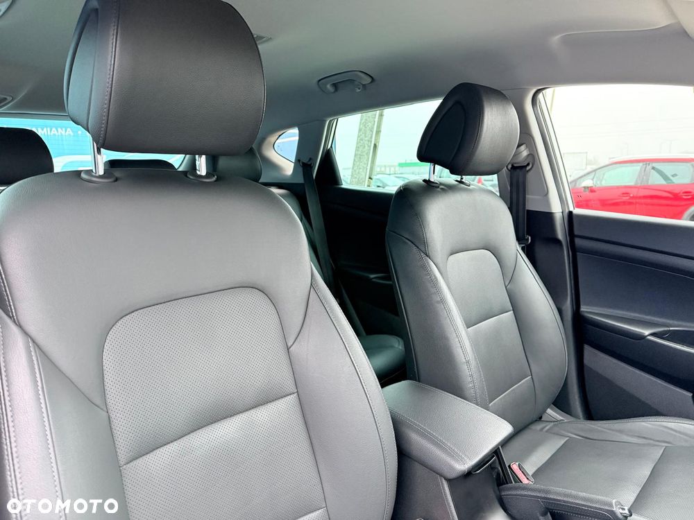 Hyundai Tucson 2.0 CRDI 2WD Style - 18