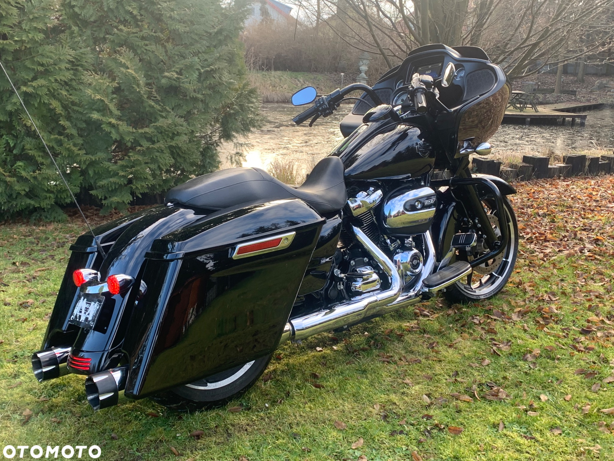 Harley-Davidson Touring Road Glide - 14