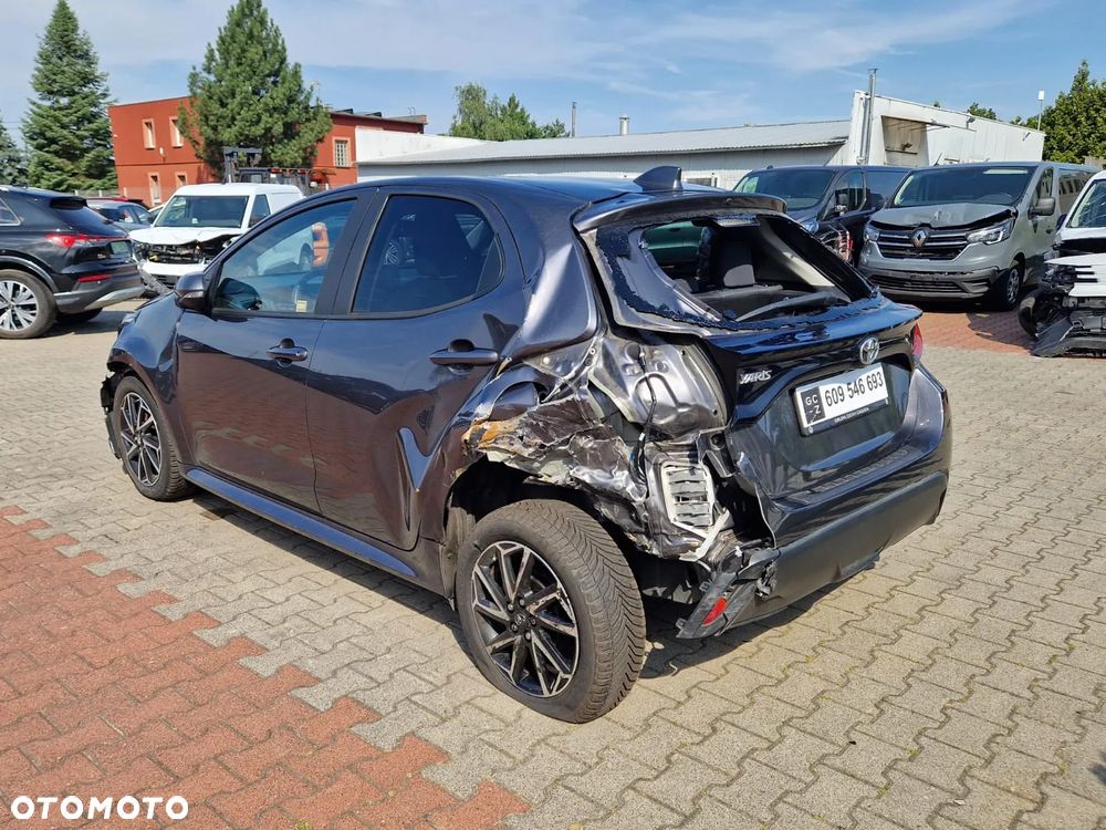 Toyota Yaris 1.5 VVT-i Comfort - 8