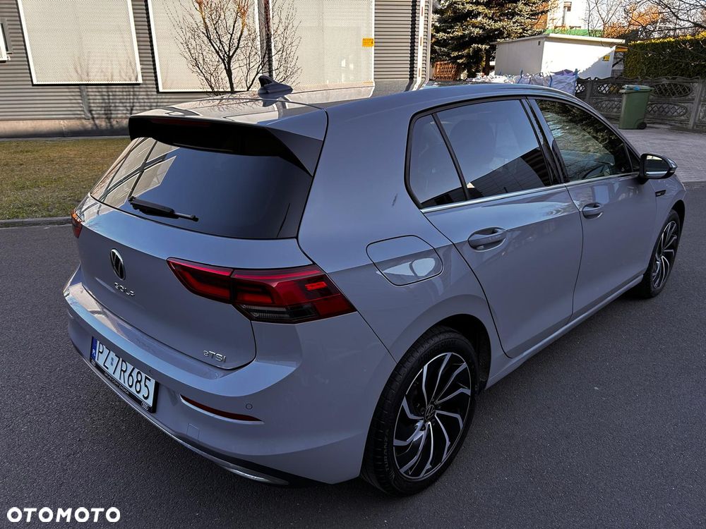 Volkswagen Golf - 3