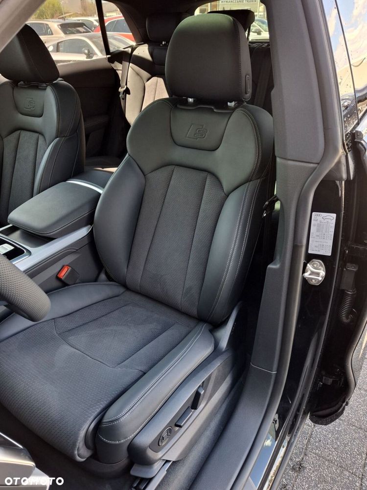 Audi Q8 - 13