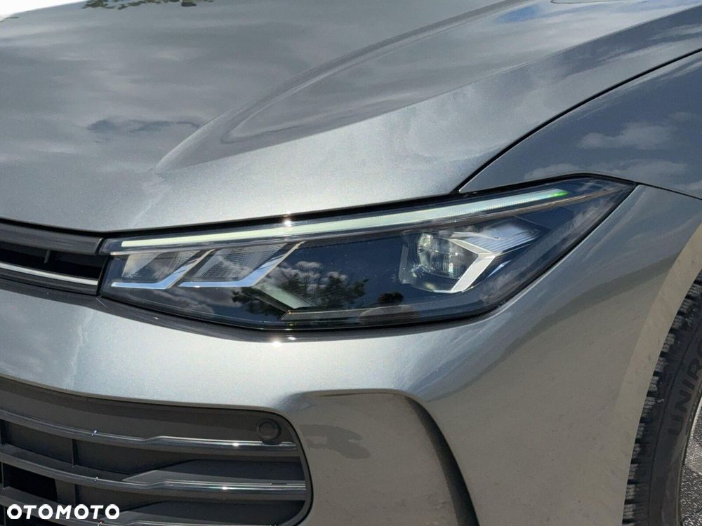 Volkswagen Passat - 10