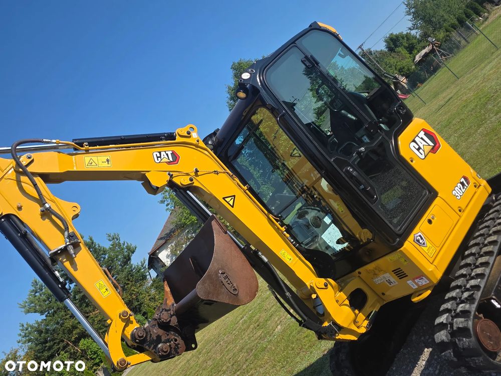 Caterpillar CAT 302.7 CR mini koparka szybkozłącze 3 łyżki piękna serwisowana 1 wł JCB sprowadzona w oryginale - 10