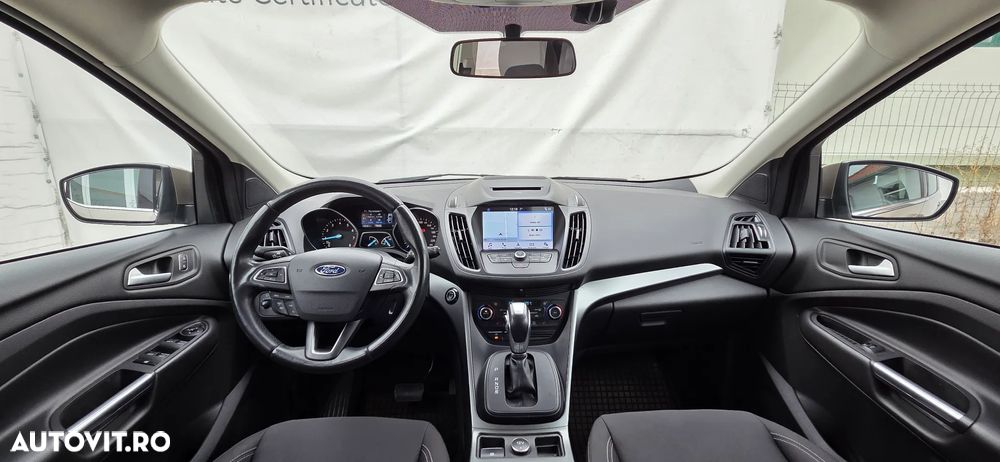 Ford Kuga 1.5 EcoBoost 4WD Aut. Trend - 16