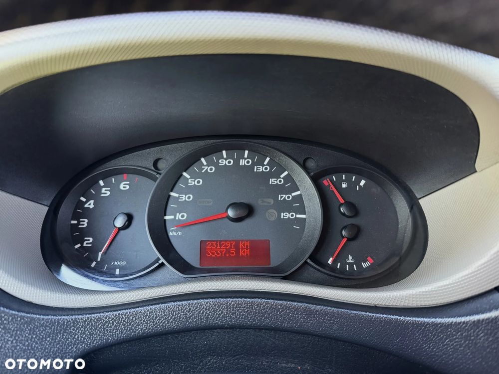 Renault MASTER L2H2 ŚREDNI KLIMA/NAWIGACJA/3osobowy - 24