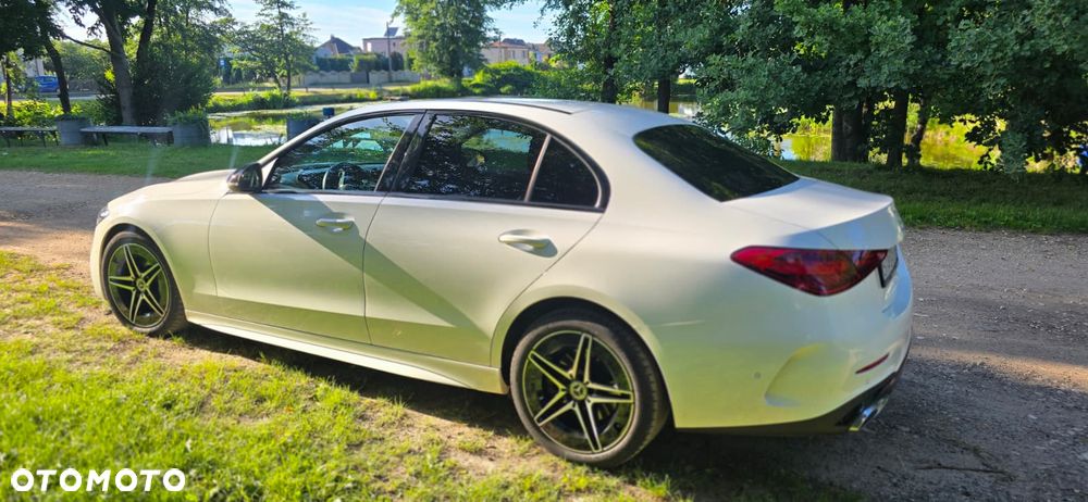 Mercedes-Benz Klasa C 180 mHEV AMG - 2