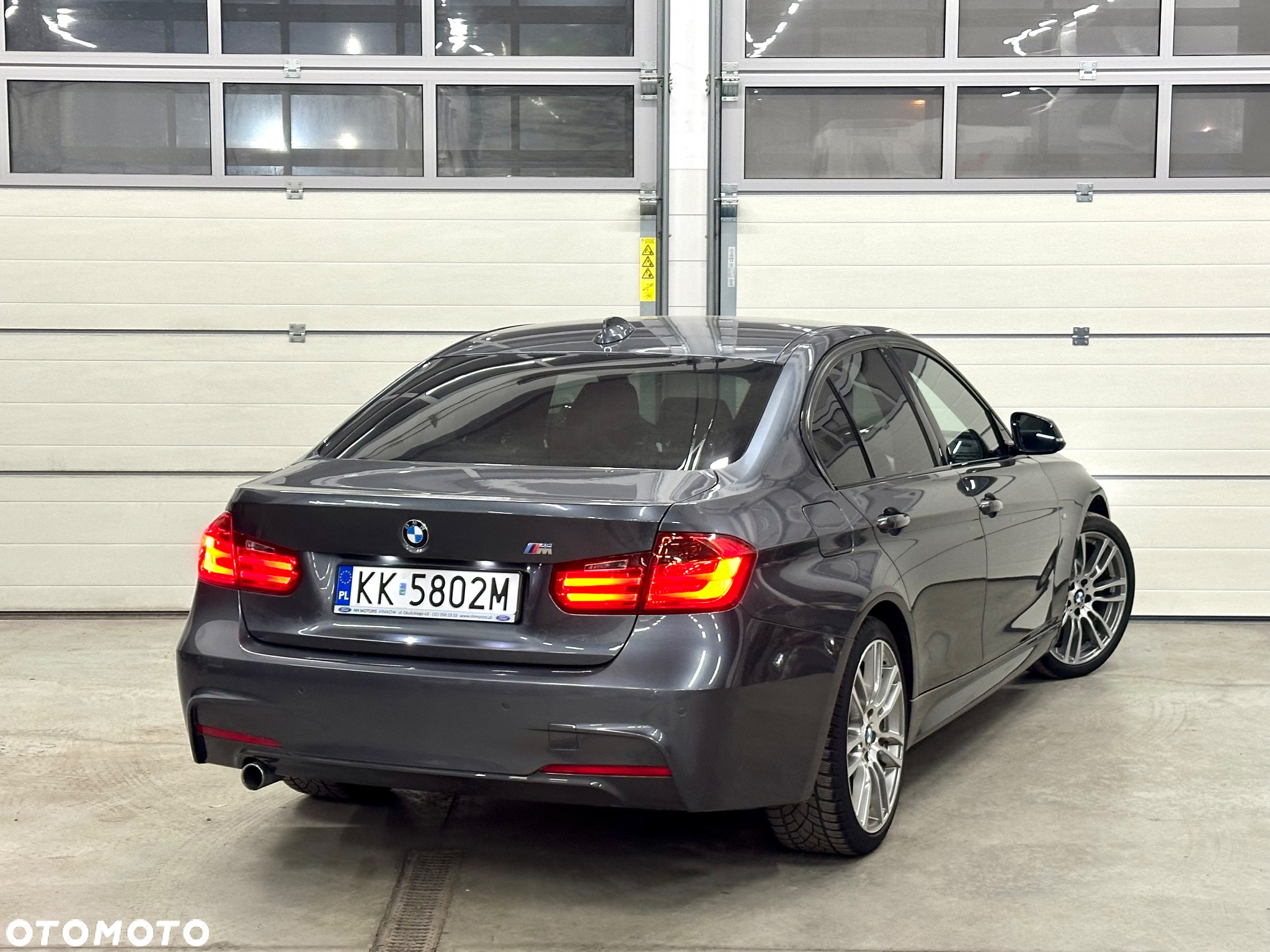 BMW Seria 3 318d M Sport EU6 - 8