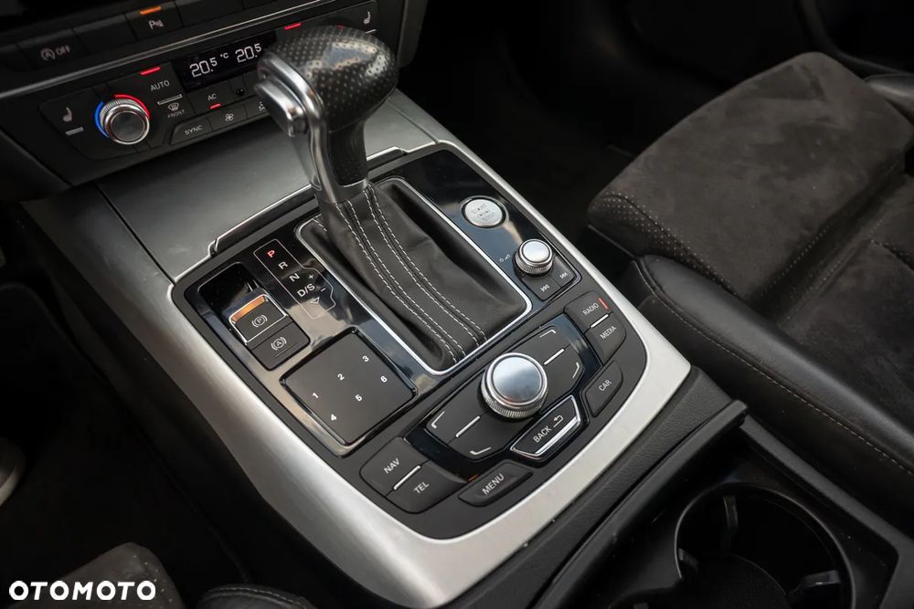 Audi A6 Avant 3.0 TDI DPF quattro S tronic - 31