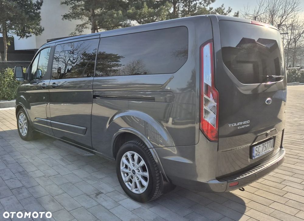 Ford Tourneo Custom 2.0 EcoBlue L1 Titanium SelectShift - 9