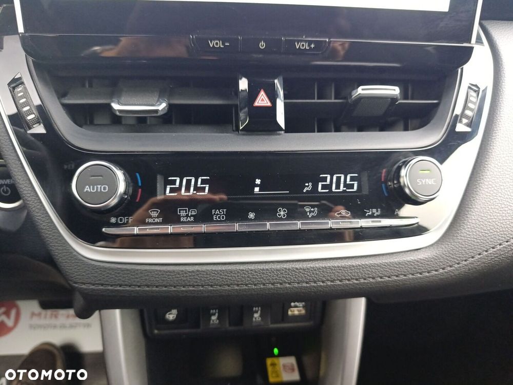 Toyota Corolla Cross - 31