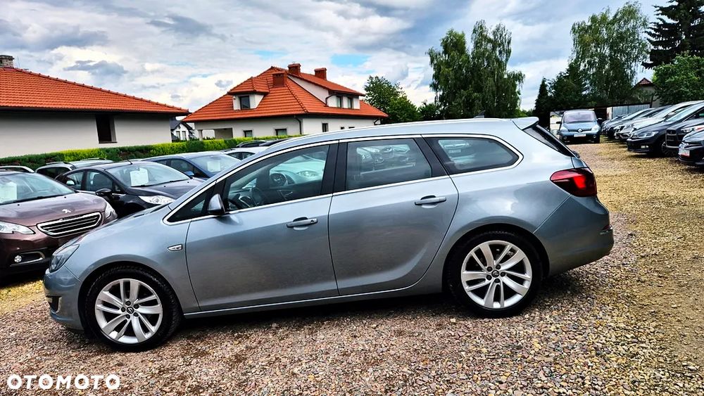 Opel Astra 1.4 T Cosmo - 19