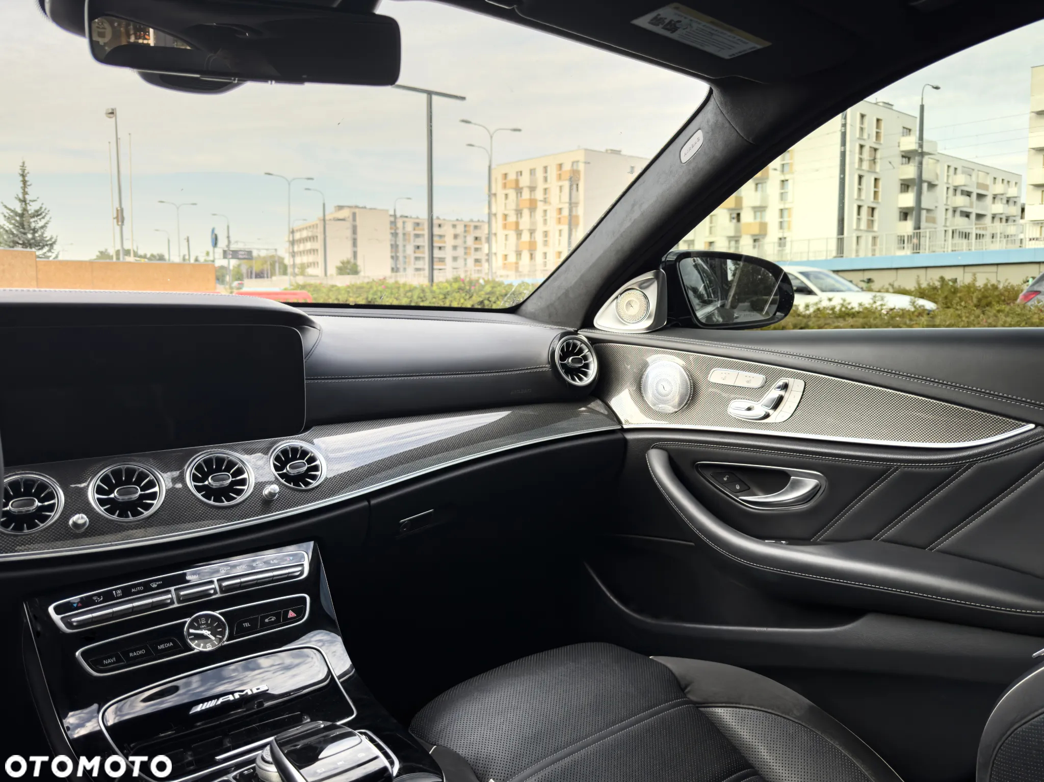 Mercedes-Benz Klasa E AMG 63 S 4Matic+ T AMG Speedshift MCT-9G - 18