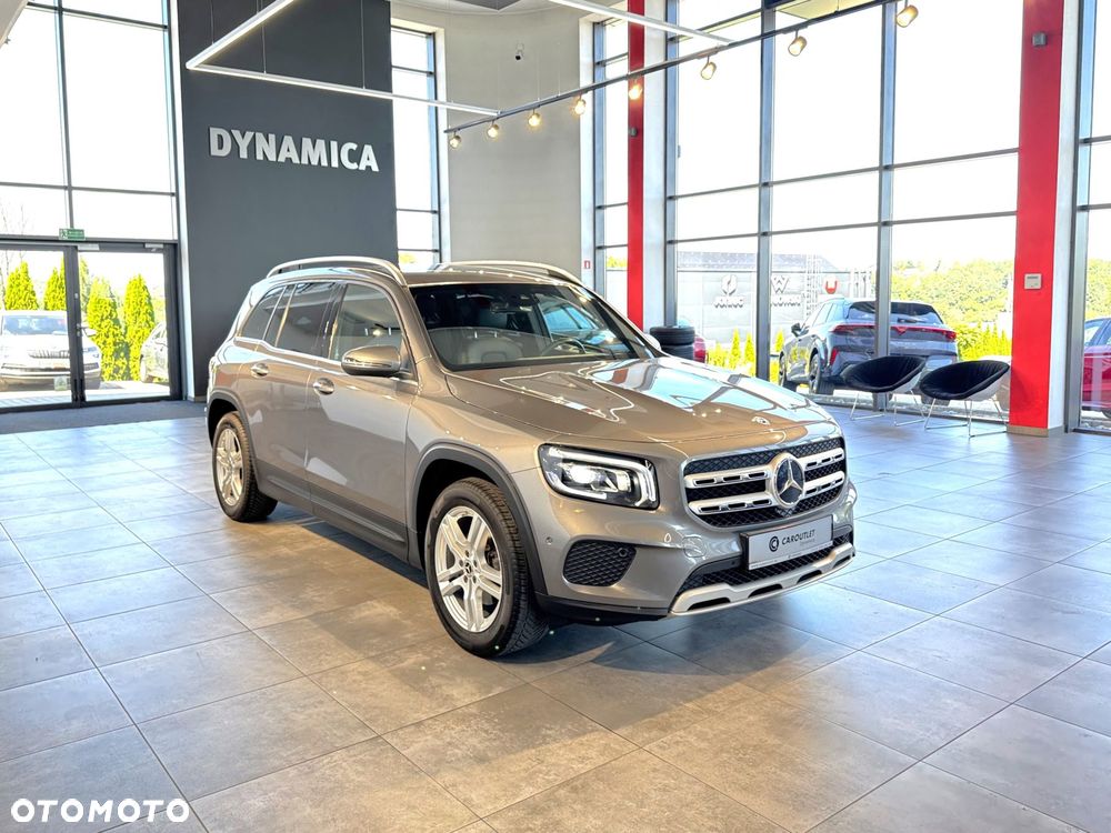 Mercedes-Benz GLB - 2