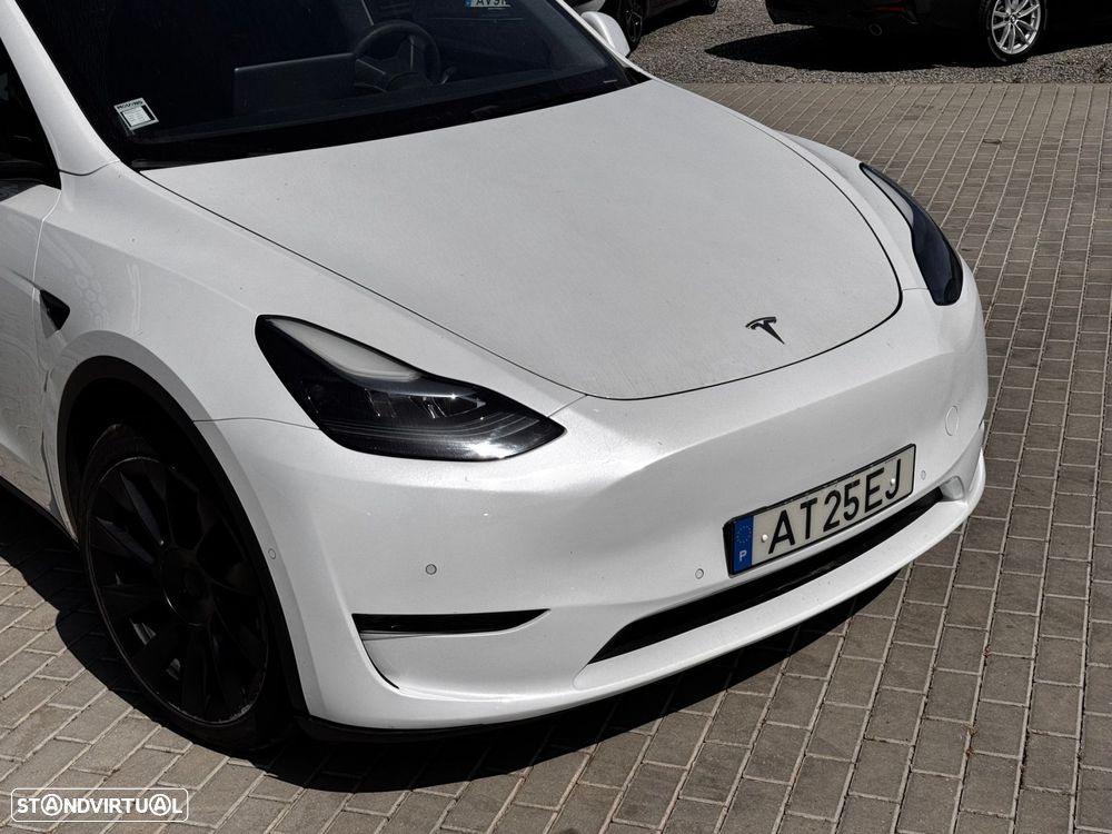 Tesla Model Y Long Range Tração Integral — fotografia 3