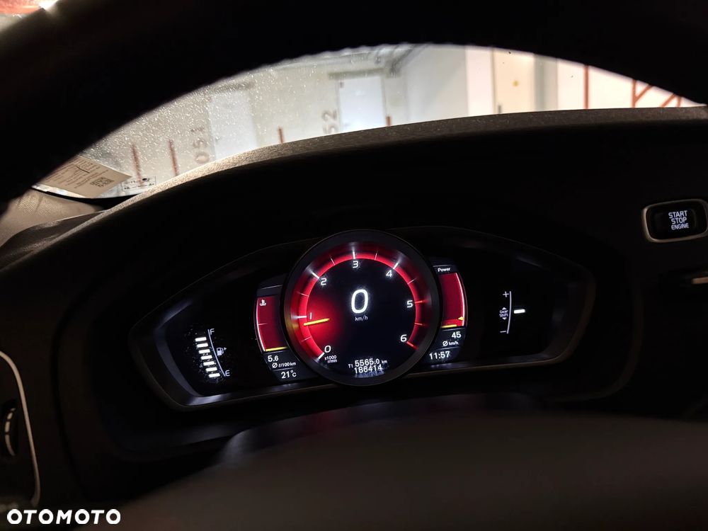 Volvo V40 D2 Inscription - 10