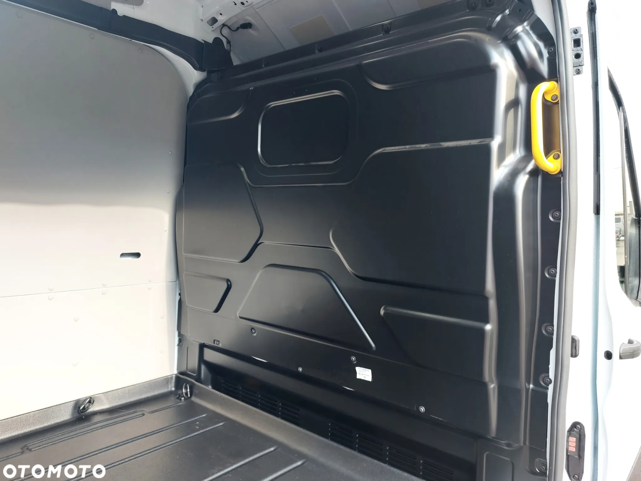 Ford Transit - 10
