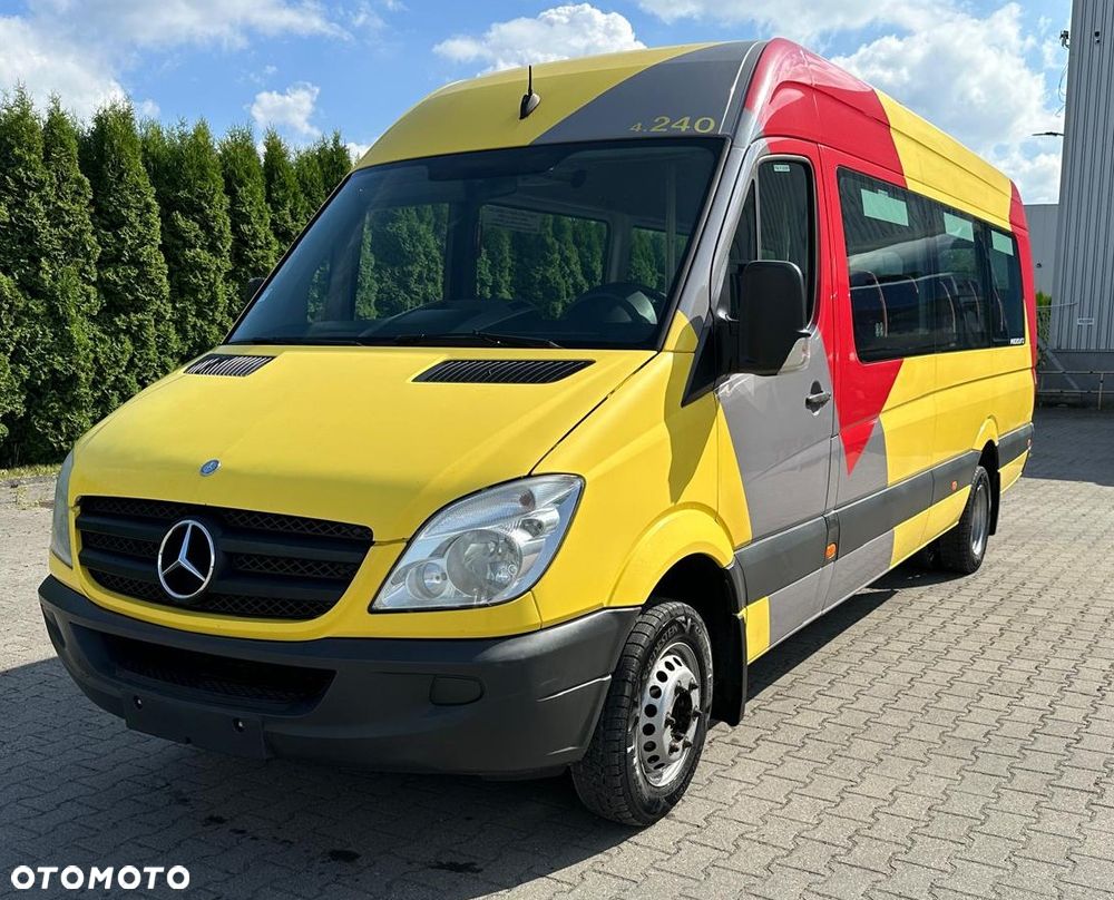 Mercedes-Benz Sprinter - 1