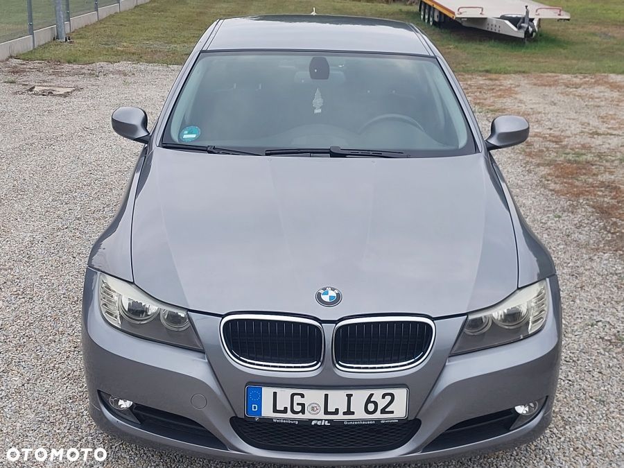 BMW Seria 3 320i Edition Lifestyle - 10