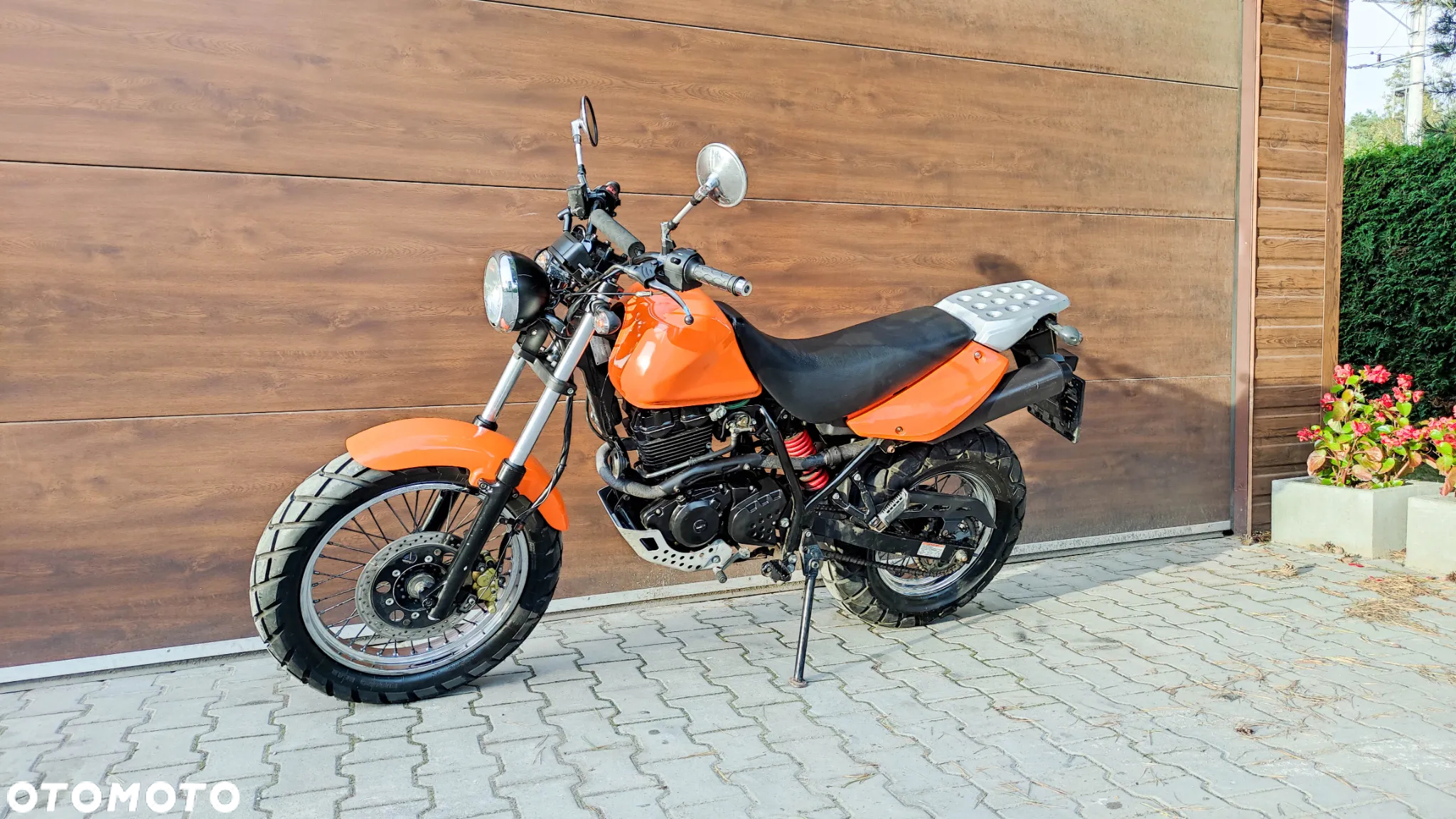 Hyosung Inny - 10