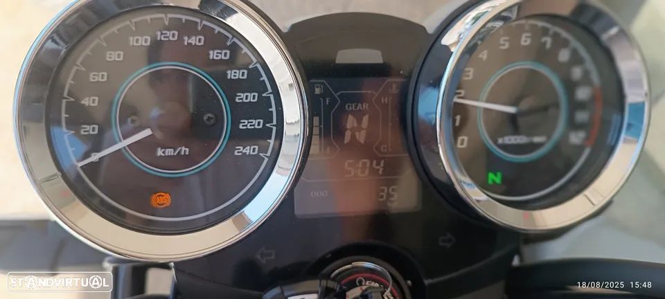 Kawasaki Z 650 RS - APENAS 35 Kms - 22
