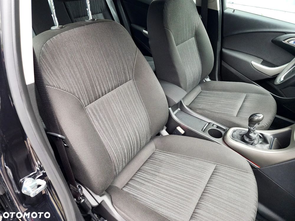 Opel Astra 1.4 Turbo Edition - 31