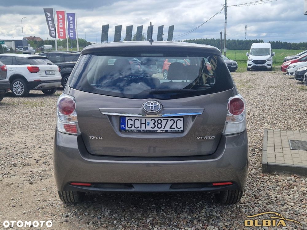 Toyota Verso 1.6 D-4D Prestige - 12