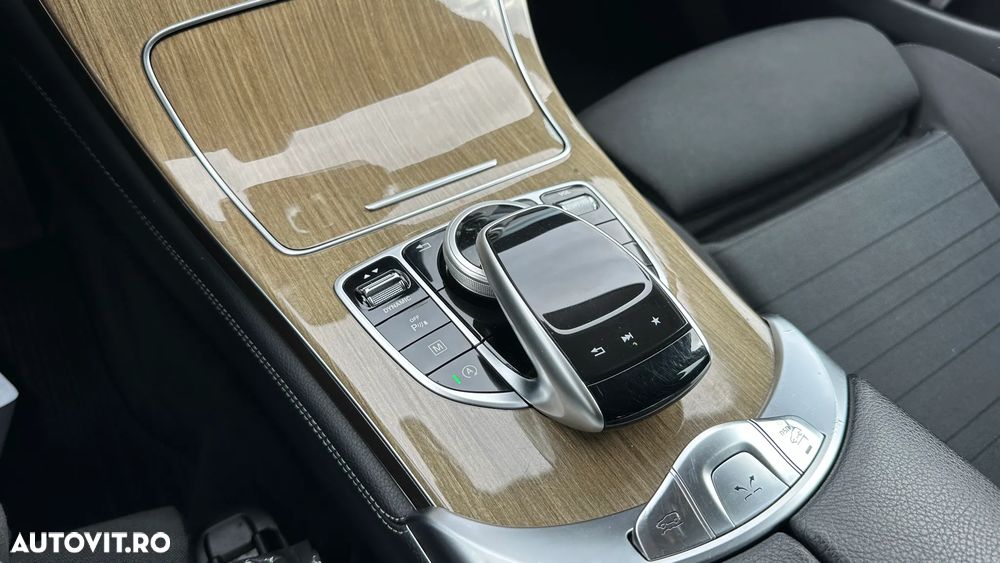 Mercedes-Benz GLC 250 d 4MATIC - 15