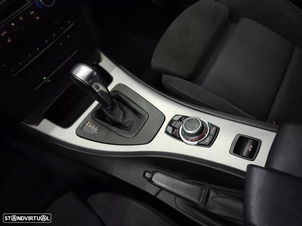 BMW 320 d DPF Aut. M Sport Edition - 37