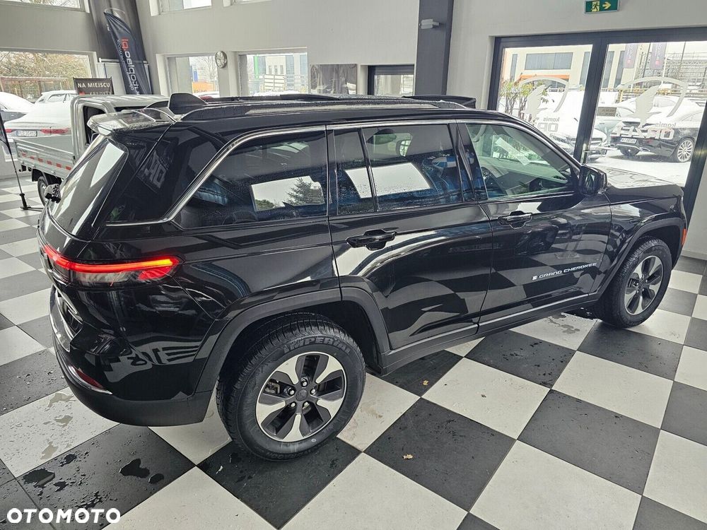 Jeep Grand Cherokee - 6