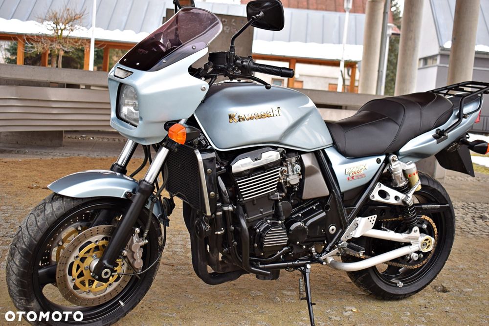 Kawasaki ZRX - 4