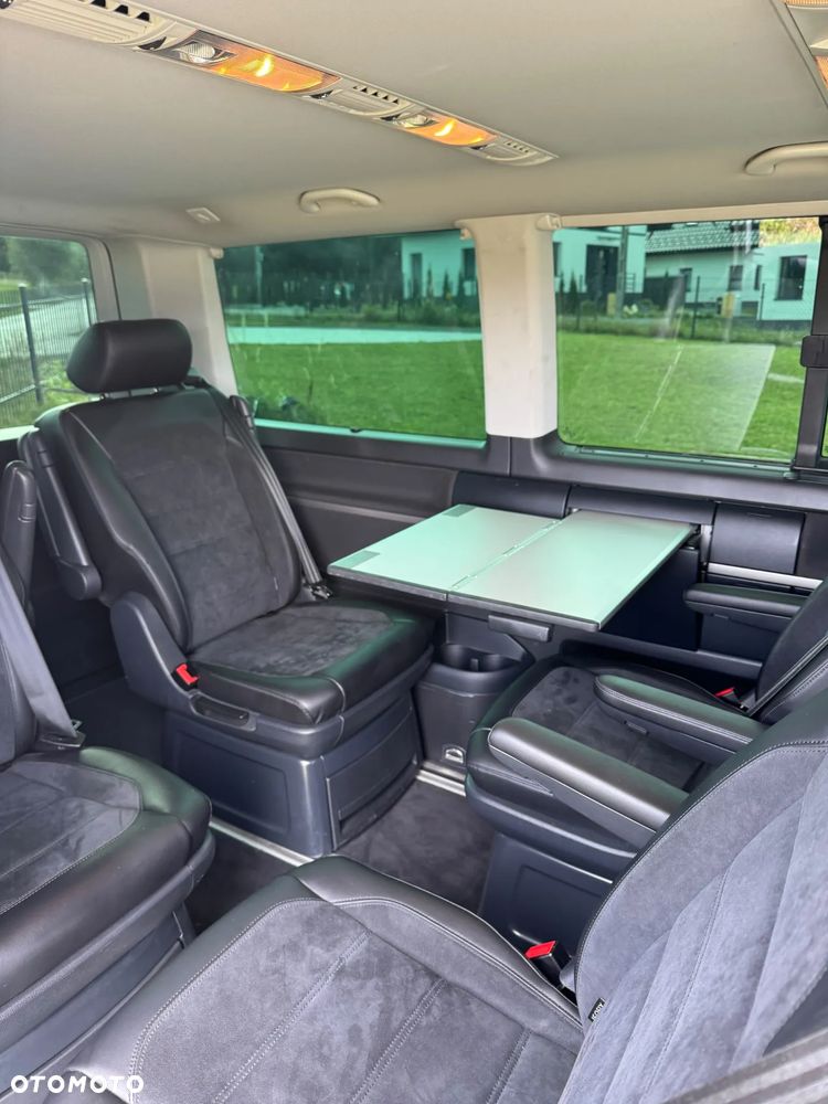 Volkswagen Multivan - 15