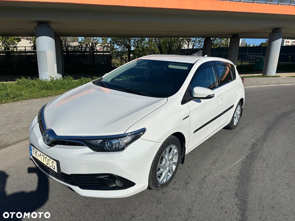 Toyota Auris - 1