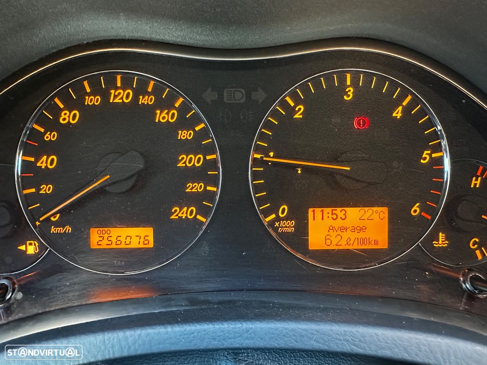 Toyota Avensis SW 2.0 D-4D Sp+EP+GPS - 18