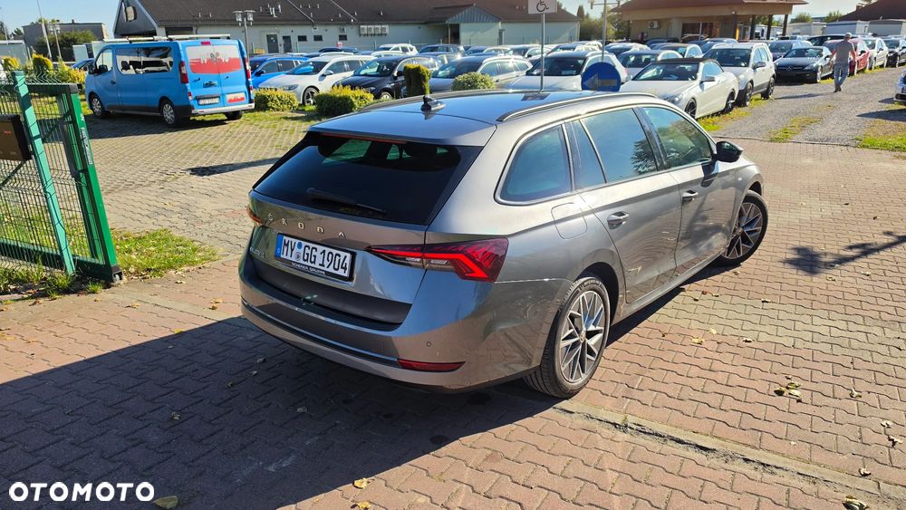 Skoda Octavia 2.0 TDI Tour - 19