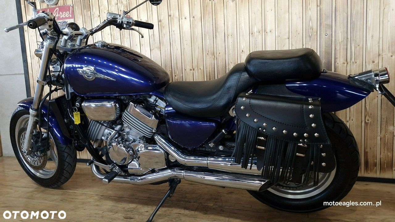 Honda VF - 7