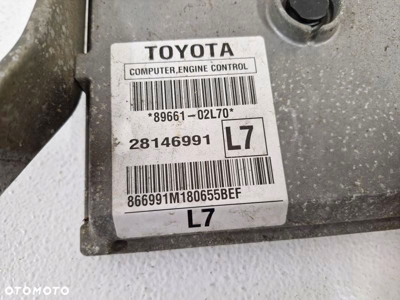 toyota matrix 2 ii e140 1.8 b komputer sterownik silnika ecu 89661-02l70 - 2