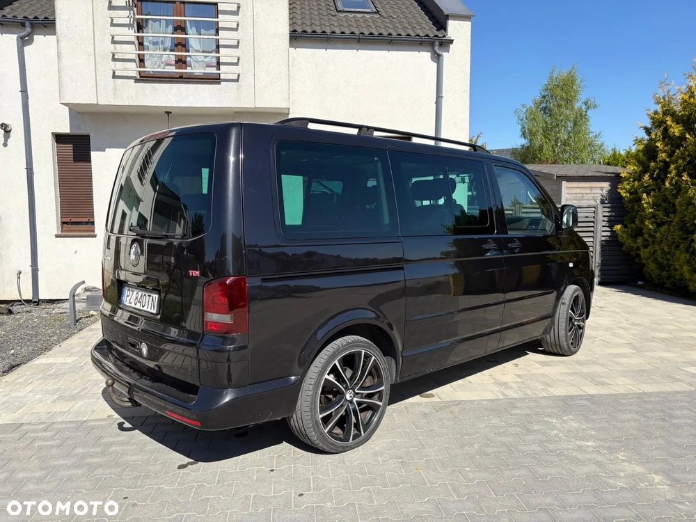 Volkswagen Multivan - 9