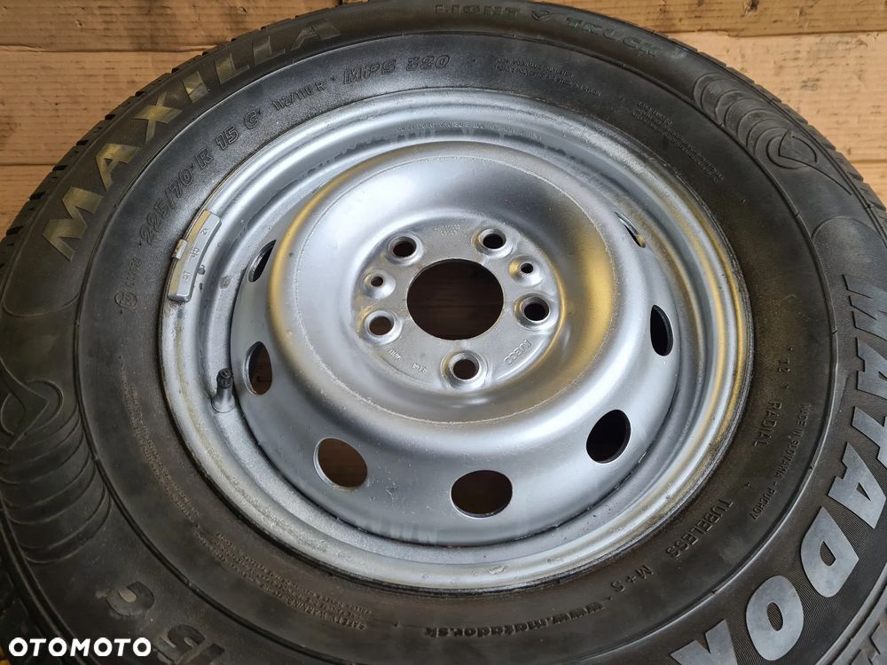 Koło Iveco Daily III felga stalowa r15 opona Matador 225/70R15 C koło zapas - 2