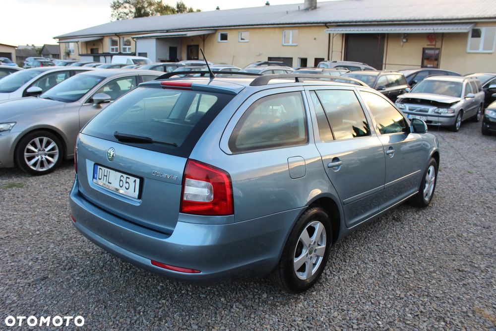 Skoda Octavia 1.6 TDI Elegance - 4