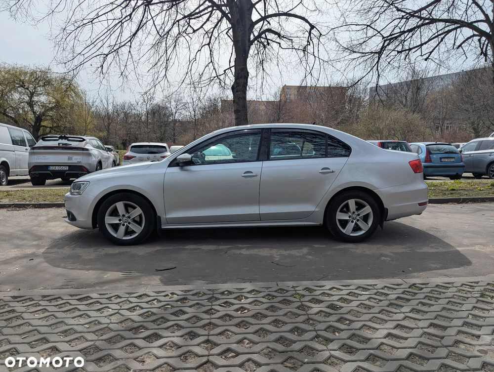 Volkswagen Jetta 1.4 TSI Comfortline - 13