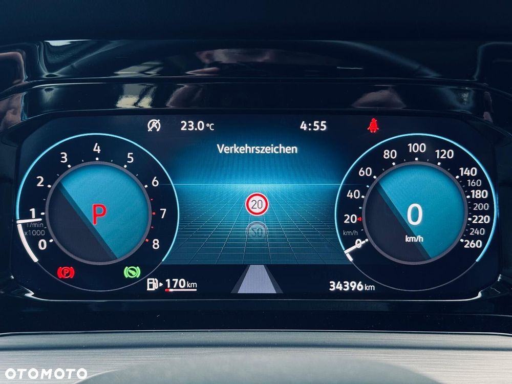 Volkswagen Golf 2.0 TSI Style DSG - 24
