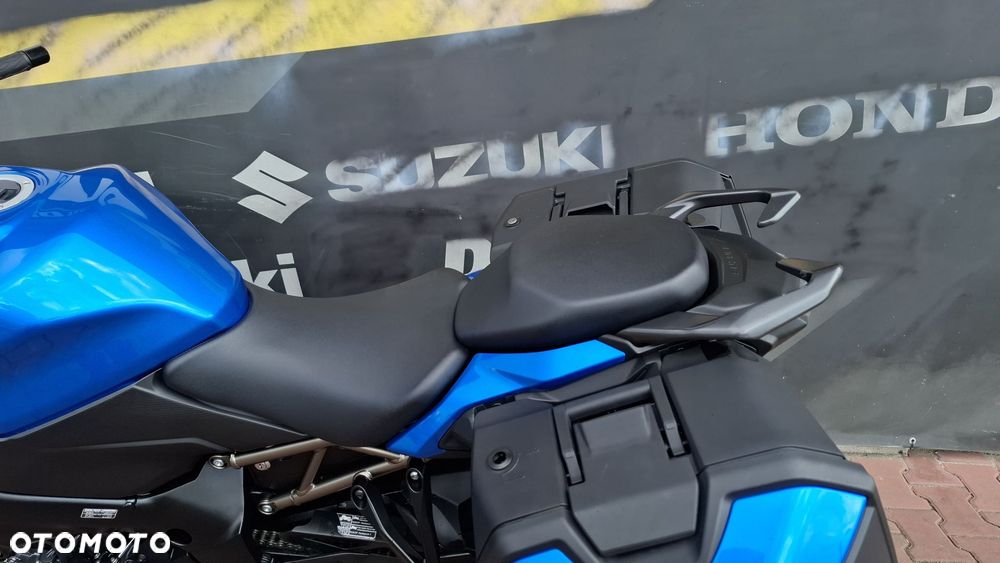 Suzuki GSX - 19