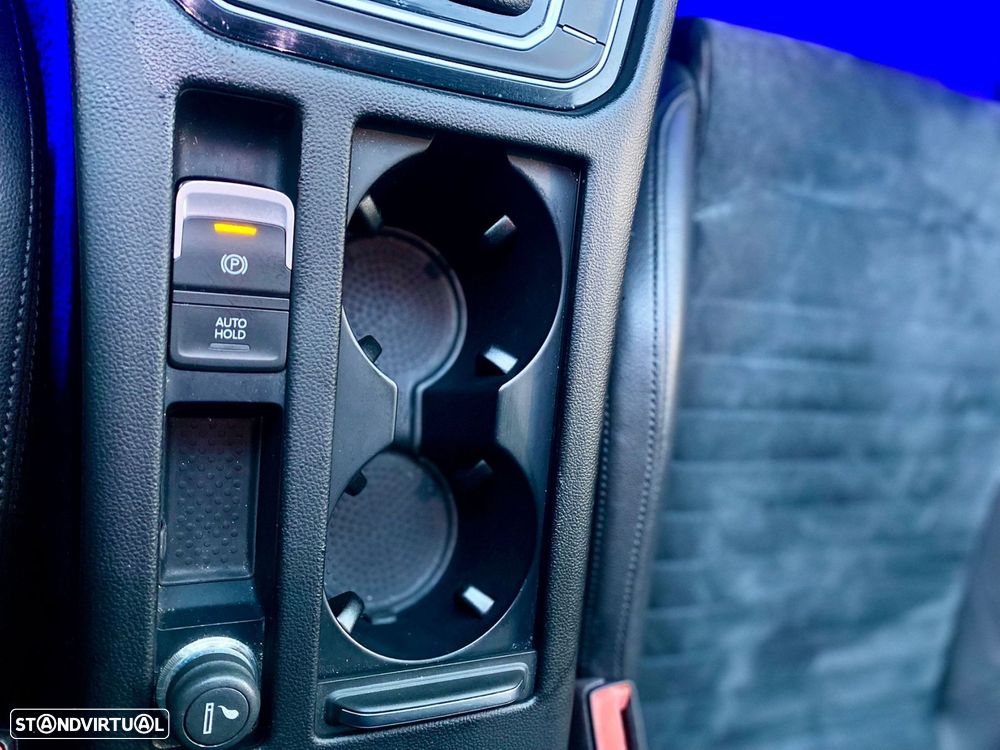 VW Passat Variant 2.0 TDi DSG (BlueMotion ) Comfortline - 24