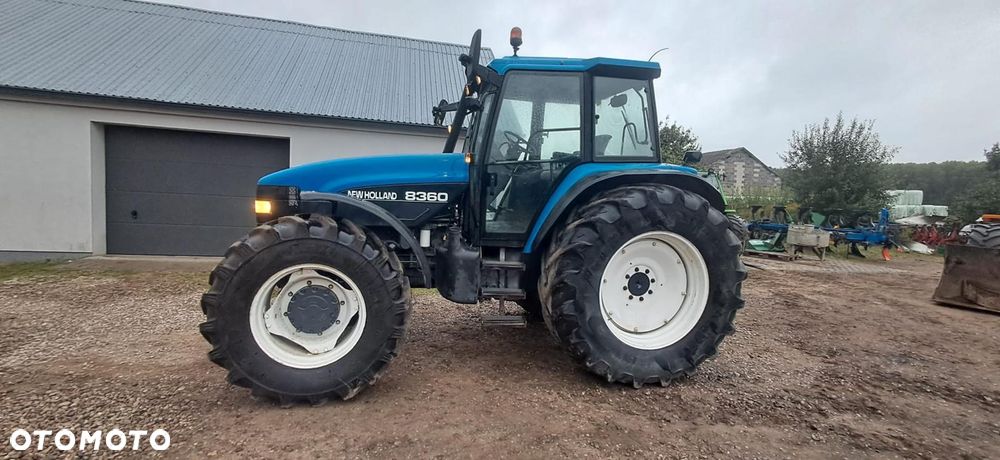 New Holland 8360 - 1