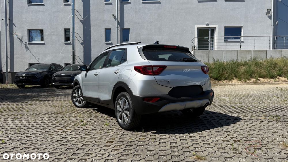Kia Stonic 1.2 M - 5