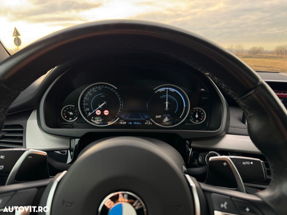 BMW X6 xDrive30d - 14