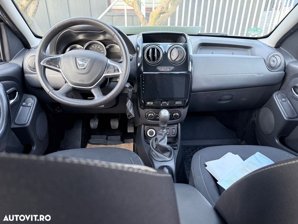 Dacia Duster SCe 115 4x4 Laureate - 12