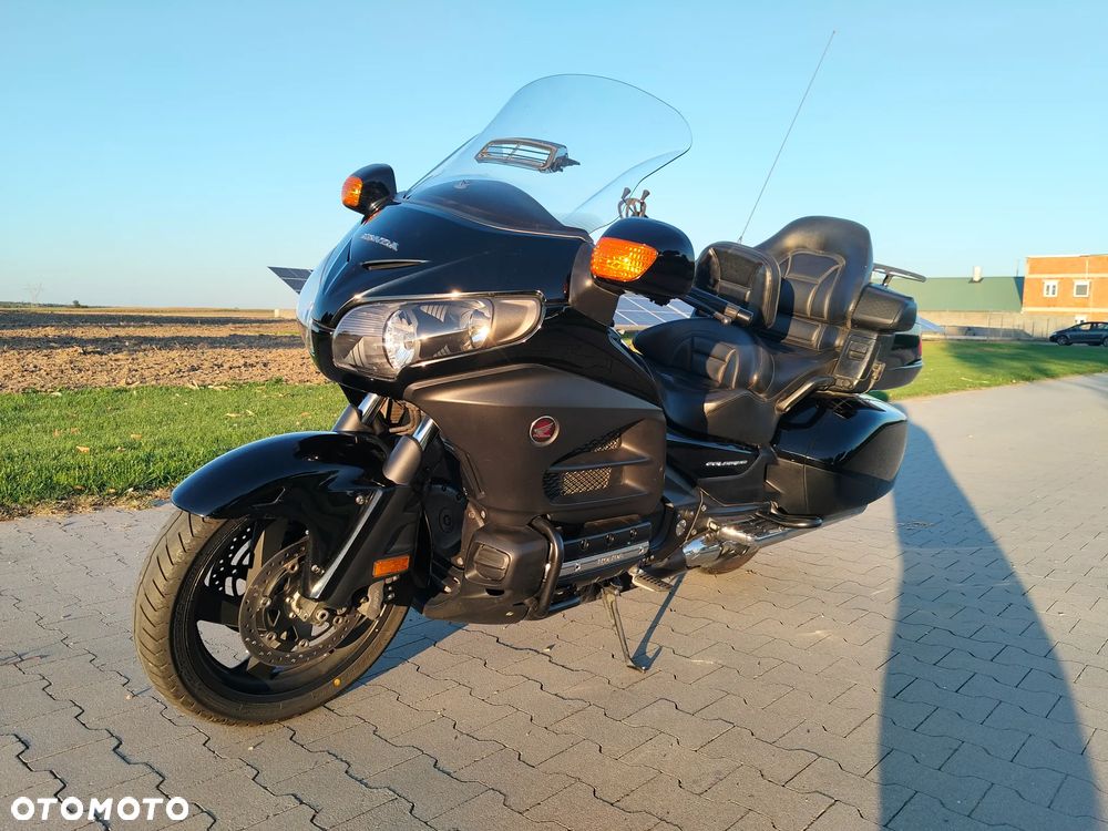 Honda GL - 4