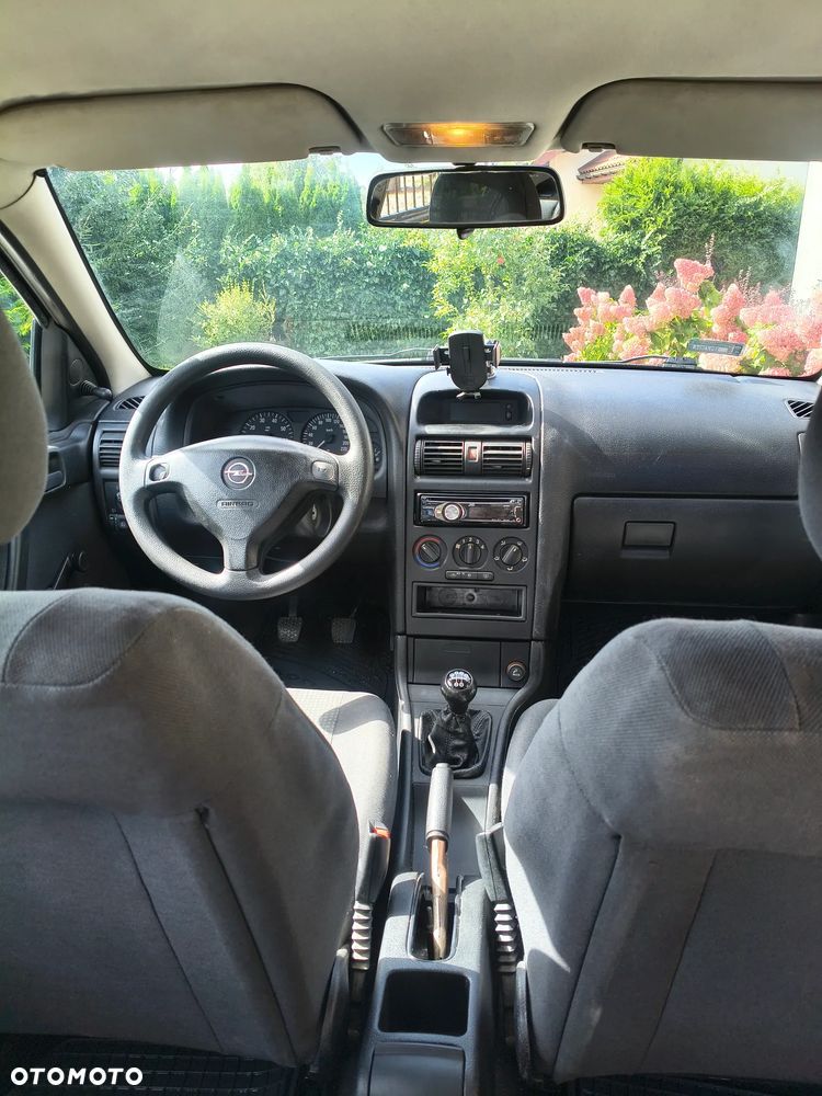 Opel Astra - 6