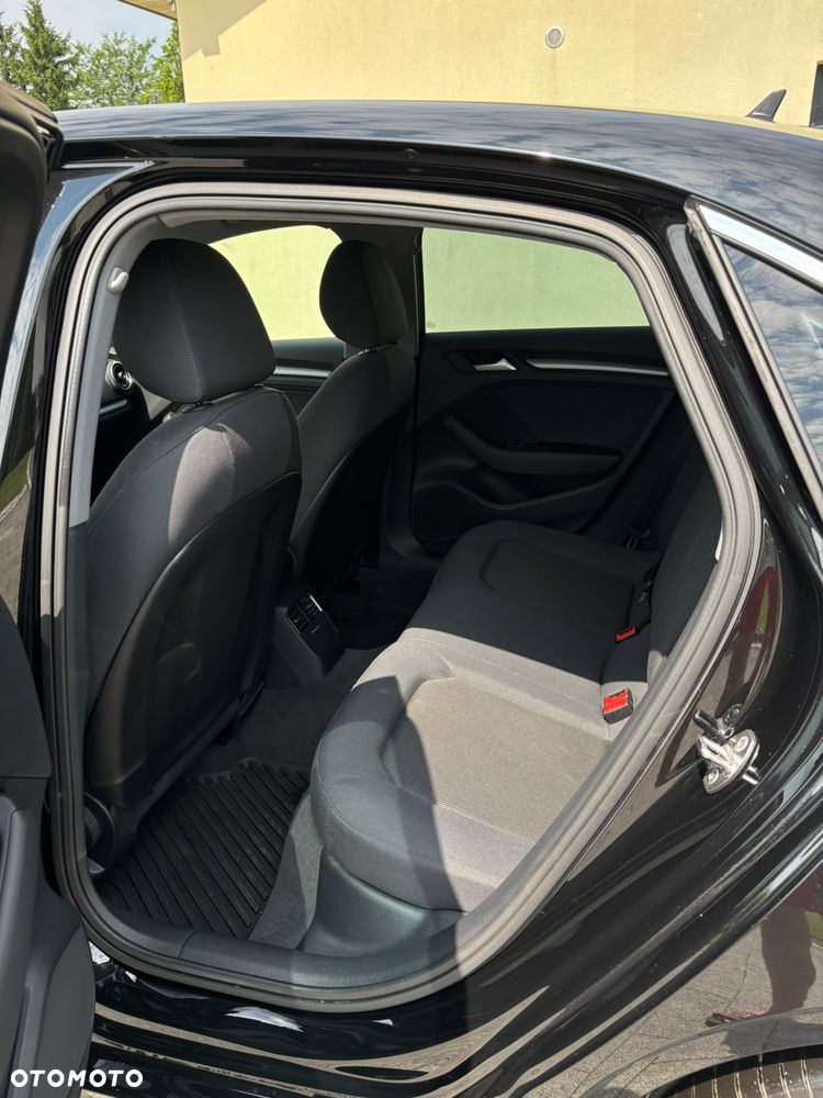 Audi A3 Limousine 1.6 TDI sport - 13